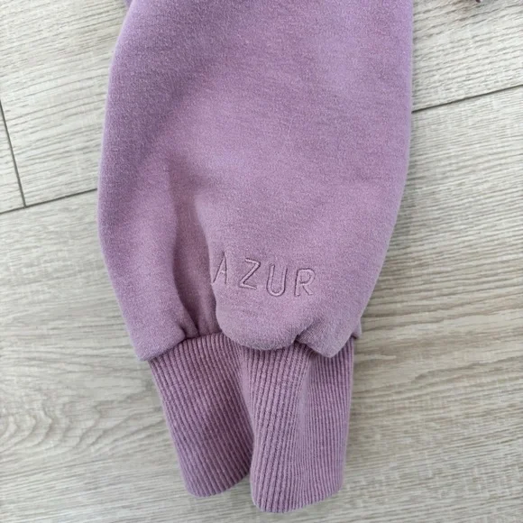 Azur Activewear Set - Picture 5 of 16